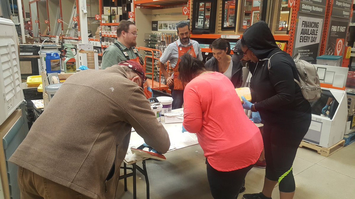 SteveT2914's tweet photo. Eric's giving an excellent interactive "Installing Tile Backsplash" class! Great job Eric!#HDWorkshop! @glomolina0623 @jreed4401 @bsb823 https://t.co/9Z8CcfsCDF