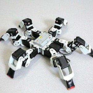 Sechsbeiniger Roboter überholt Vorbild aus der Natur elektronikpraxis.vogel.de/technologie-un…