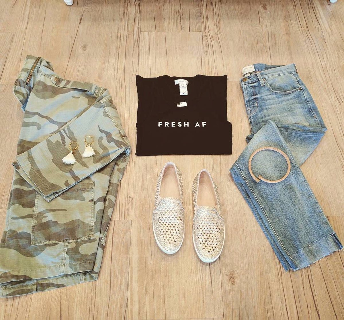 jenboazart's tweet photo. Weekend Wear... #easybreezy
#currentelliott #joie #milly #mignonnegavigan #jenboaz #repost #freshasfuck @shopsandpiper https://t.co/qGeGWky1mU