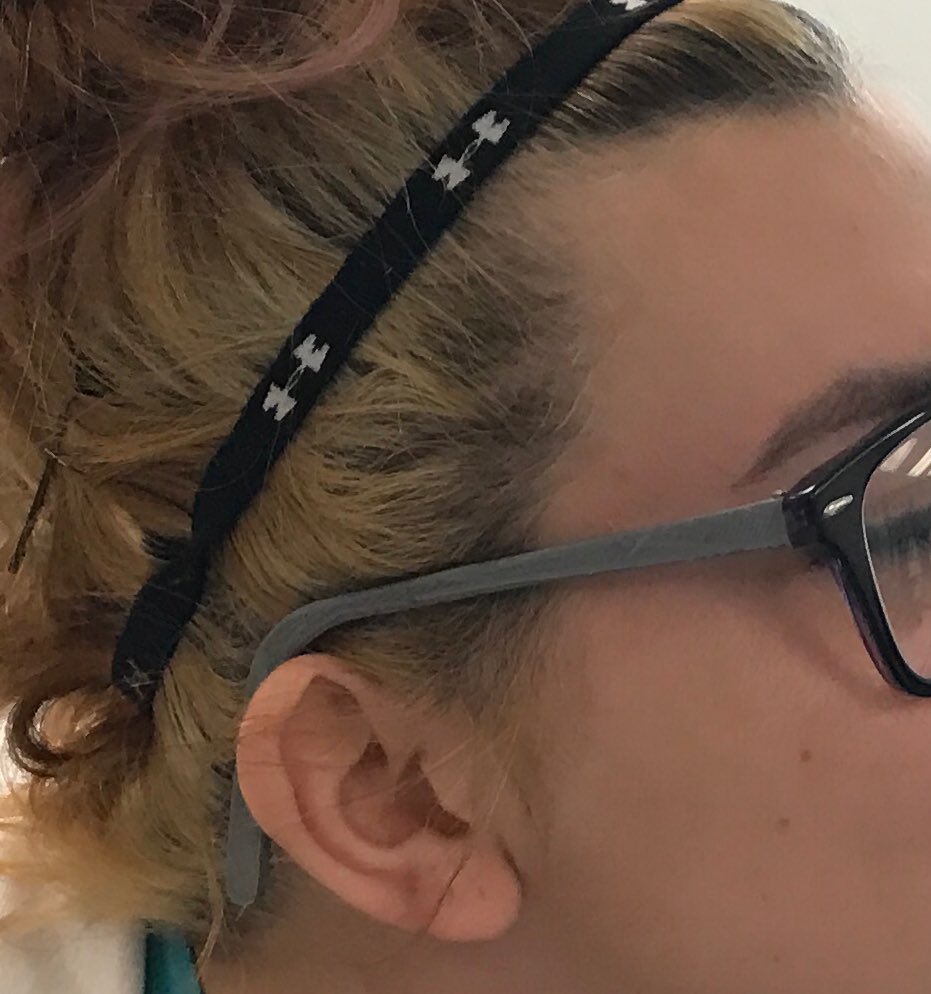 truelovesmath's tweet photo. I love the applications of new technology! We 3D printed a replacement temple for a student who broke her glasses 👌@PCSECHS https://t.co/WqYpnnjviS