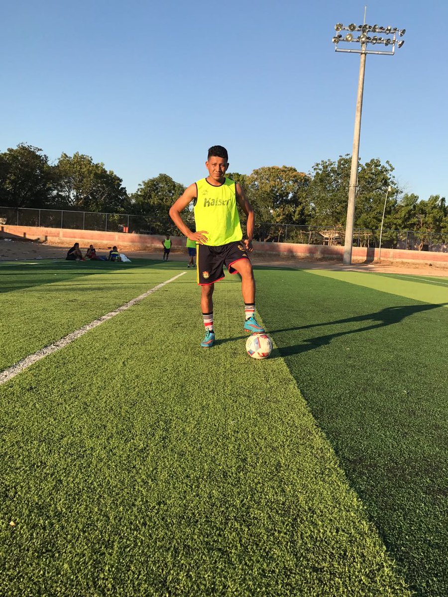 GamaNuez2's tweet photo. Pasión por el fútbol https://t.co/t4290DjIdk