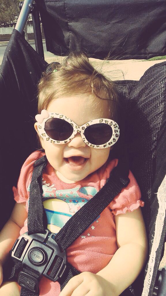 beelivin___'s tweet photo. She LOVES to be outside and loves to be mean to go back inside 😍😭😂 #10mos #AthenaFaith https://t.co/YxBSLbT1rl