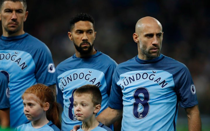 Clichy dan Zabaleta