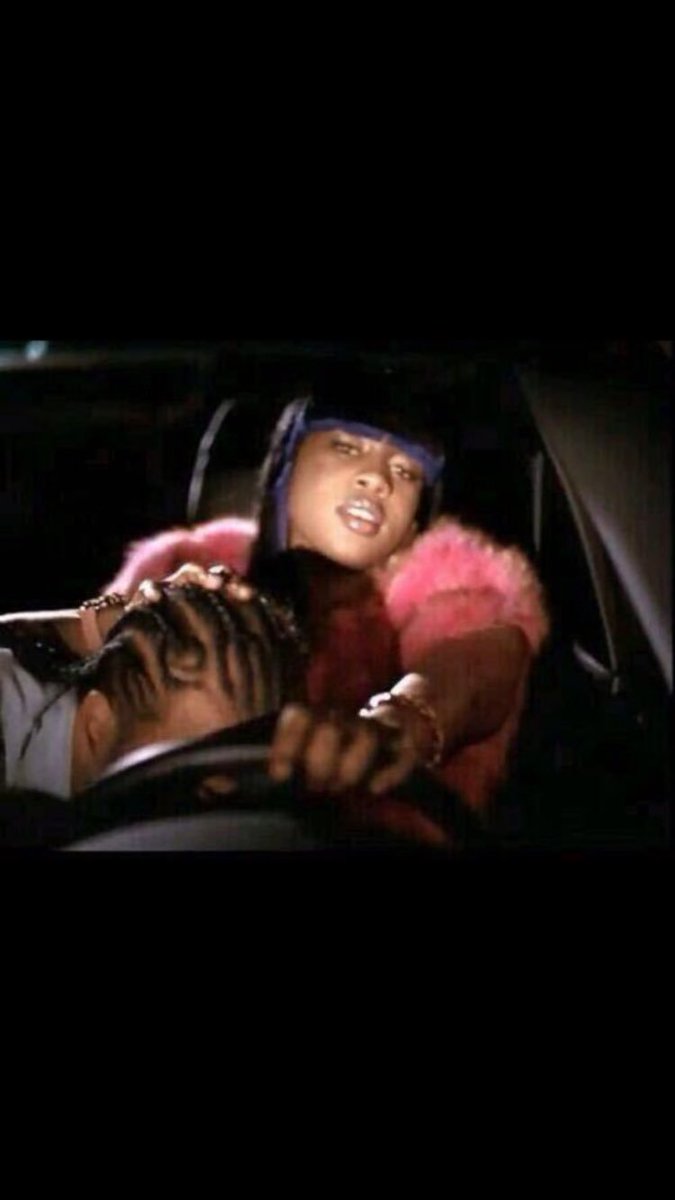 Bos_Laflare's tweet photo. Remy Ma shot a video getting head like this in a car.. Nicki might not want these problems https://t.co/MvGpLW2rvg