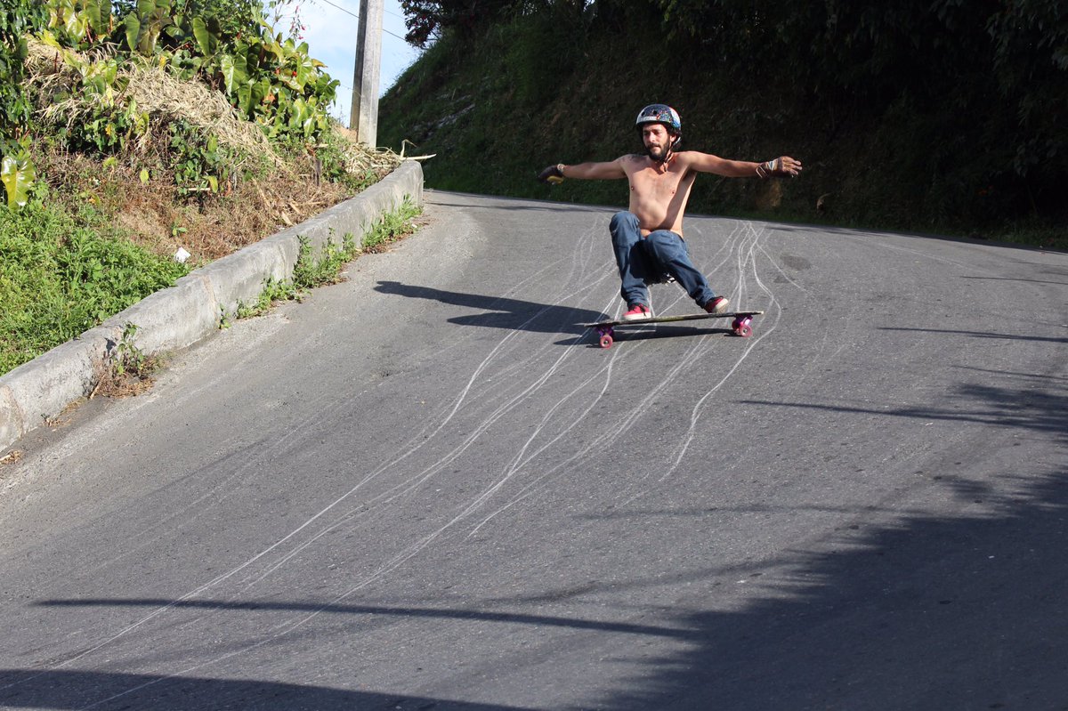 fiveowheels's tweet photo. Classic #fiveO 64mm 
Rider Juan Pablo 
Photo - @WilliamRoyceSK8 https://t.co/tF34Gu4prX