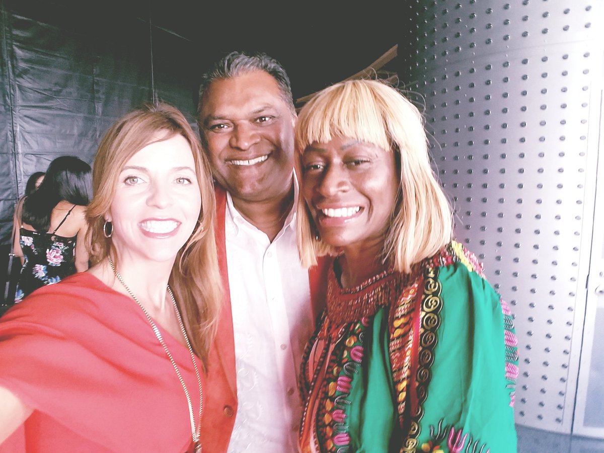 poshableevents's tweet photo. Behind the scenes at India Day with the @OrlandoMagic @IaccOrlando #JaiHoMagic @AmwayCenter @RickSinghOCPA @ReginaHillFL https://t.co/r1yn8IHWOU