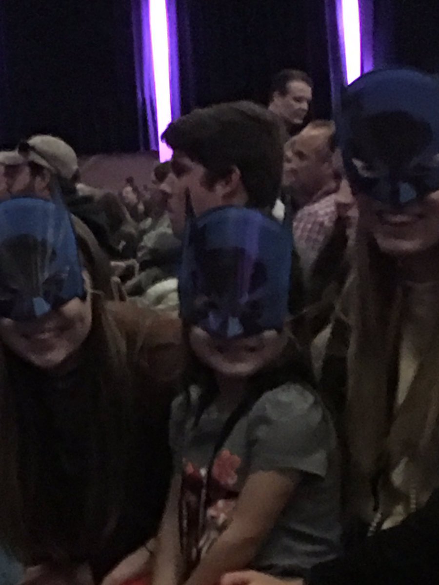 nvandyke's tweet photo. Ready for Baturday night at #cyc2017 @BenandTravis @glendale_youth #baturday https://t.co/OEblZ9Uovx