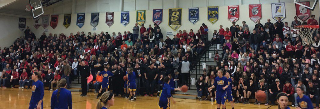 LoramieRedskins's tweet photo. The Loramie faithful are out in full force today! Shoulder to shoulder at Sidney to support their Lady Redskins! https://t.co/KfLnRsNDBX