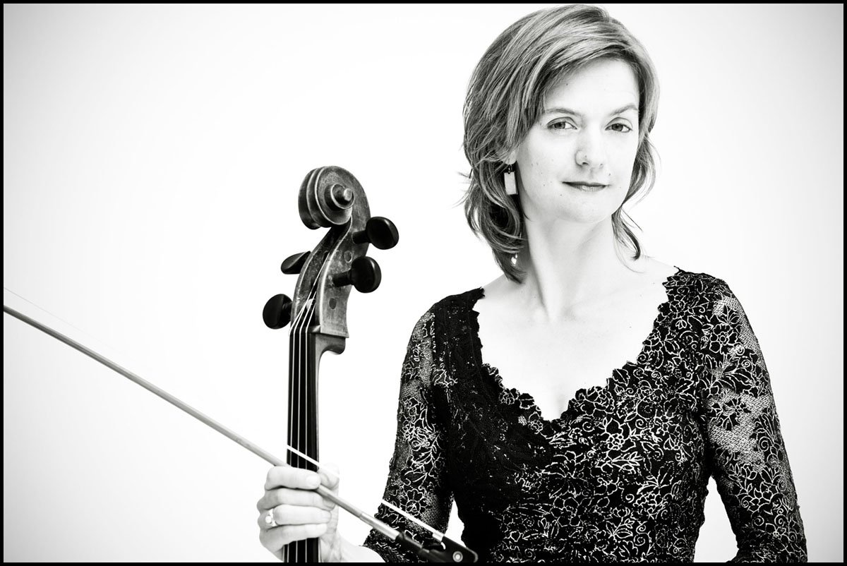 Ausverkauftes 6. Philharmonisches Konzert in Rostock mit Tanja Tetzlaff &amp; Lars Vogt, Infos unter nophiro.de.