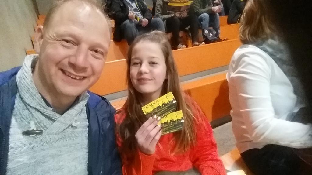 GroenenboomD's tweet photo. @MalesteinAngela @tessiewester wij zijn er 👍 https://t.co/enAJK4qYh9