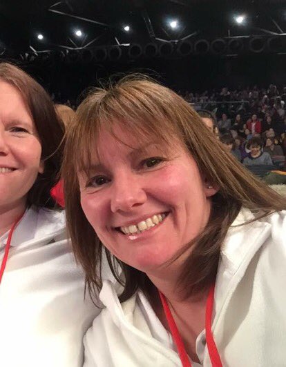 LPNetball's tweet image. Nice to see our very own Debbie rocking the table kit today at @NetballSL #superten today 💋