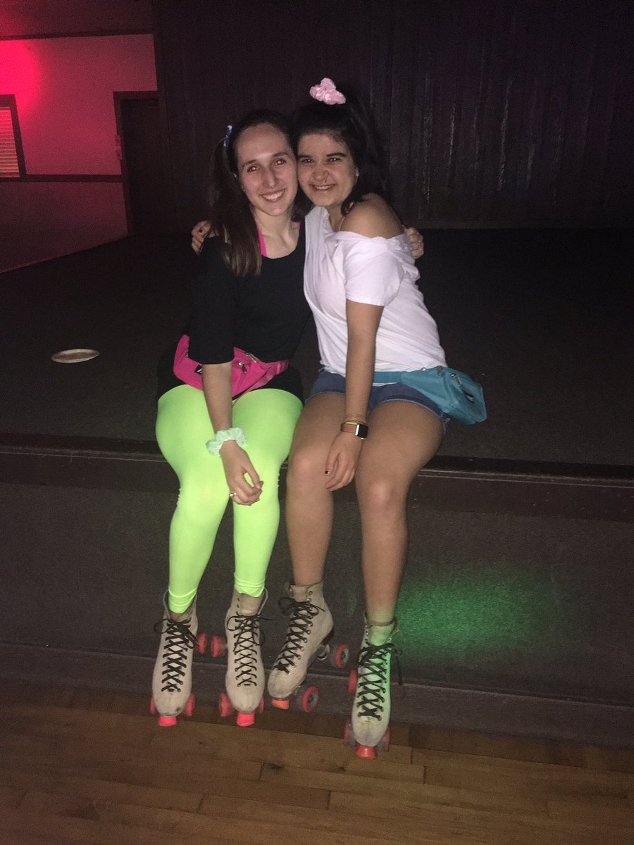 MorganMorazzano's tweet photo. What's an '80s party without roller skating and scrunchies? #19ADPi #adpiaggie https://t.co/OpvfwweWmo
