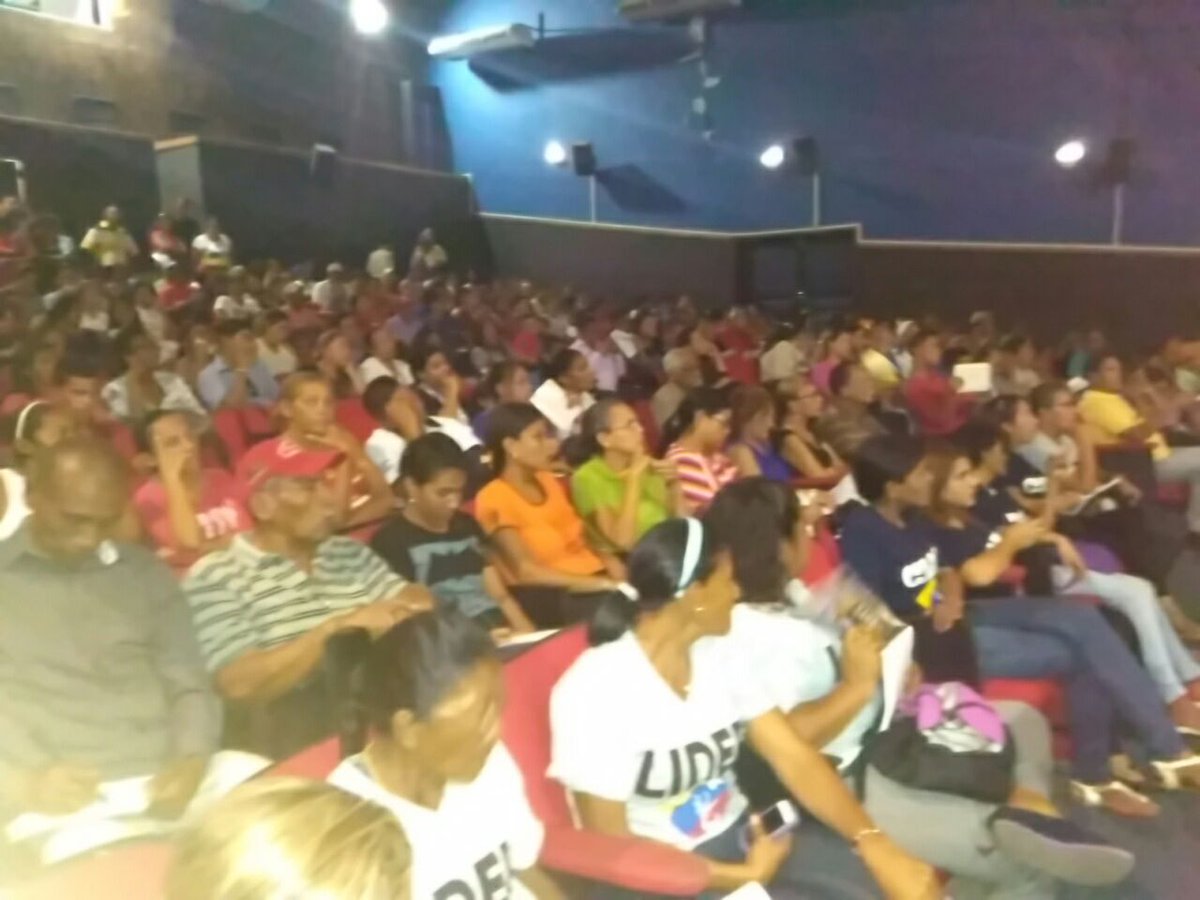 horacio_pintov's tweet photo. La Licda @ybisay Romero presentó el Programa A RITMO DE CLAPS para contribuir a la universalización de la actividad física @secprotsocial https://t.co/UvSQE3Wz28