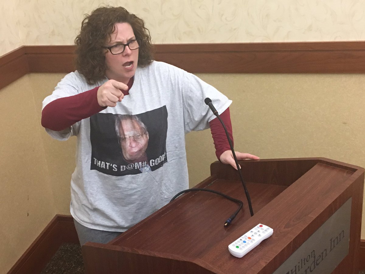 Deetaeg's tweet photo. #letitberesolved that Laurie will always implement a swear jar with force for @TrentEyre #ThatsDamnGood @UtahPress https://t.co/BBbutSdXTP