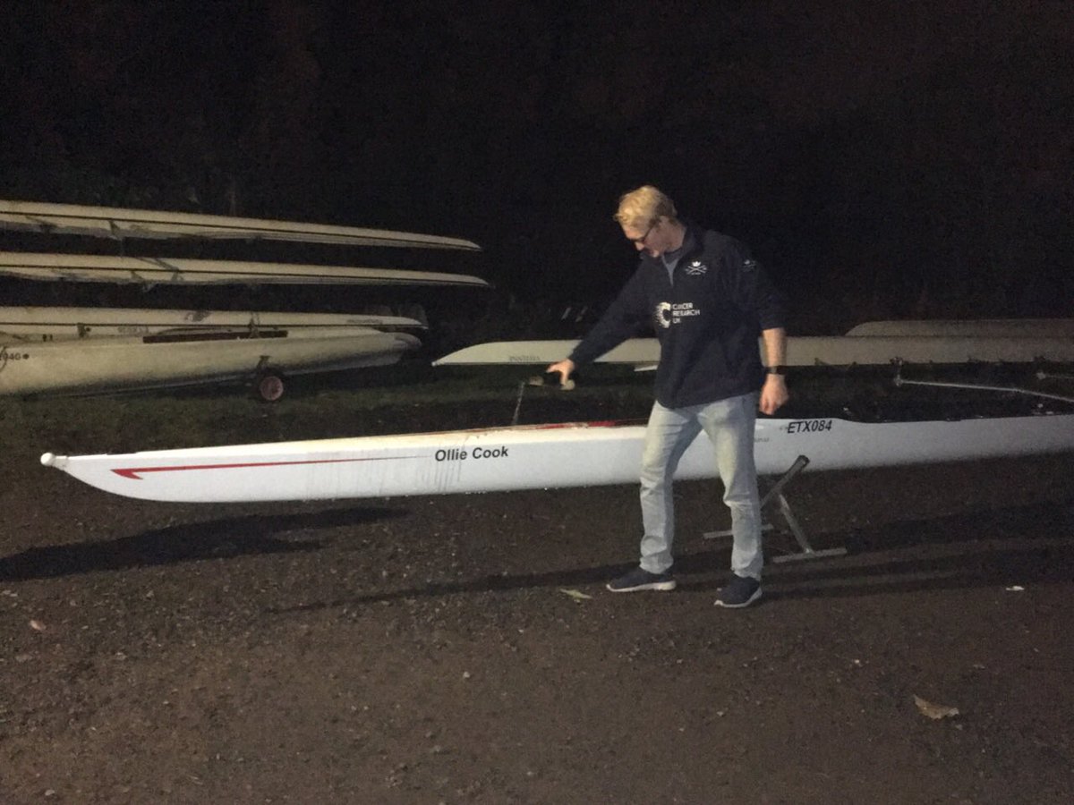 EtonExcelsiorRC's tweet photo. A great delight and honour to have @olscook back here to name a boat for us #inspiringanewgeneration #backwhereitallbegan https://t.co/bCdcfAVxIg