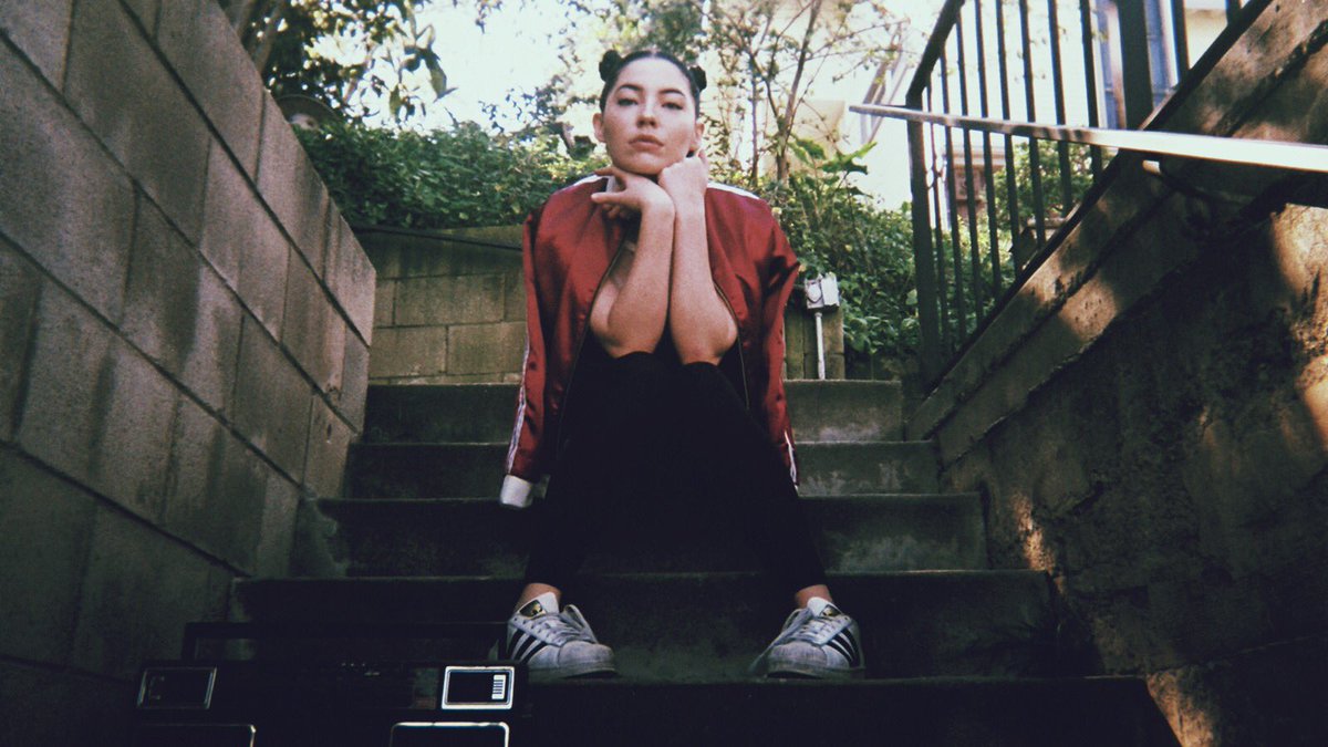 bishopbriggs's tweet image. Days with @TheGaloreMag ✨galoremag.com/bishop-briggs-…