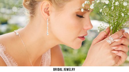 ApacheMall's tweet photo. Shine and sparkle on your wedding day with bridal jewelry from Icing. https://t.co/taLWHdZCtd