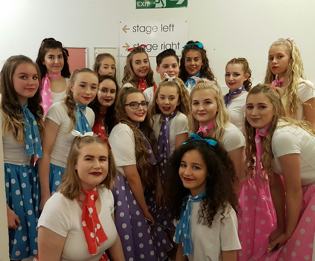 bds_dance's tweet photo. Hairspray dancers now in costume 😊good luck to all dancers in @Stagesdancefest https://t.co/8vIy6piBNV