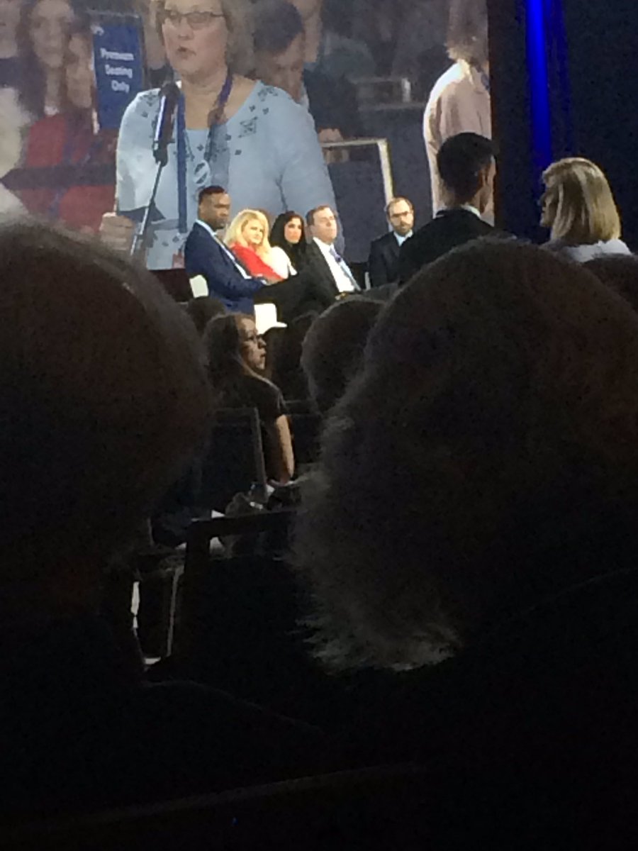 theTAYLORde's tweet photo. You already know @Amanda_at_FFL killed it🐘🇺🇸 #CPAC2017 #ConservativeSpringBreak https://t.co/ulLGxpNdg8