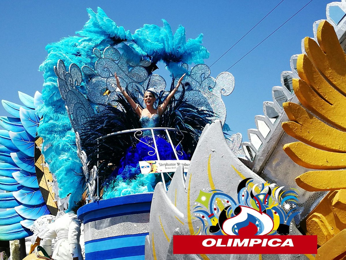carnavalmellama's tweet photo. @olimpicaSA disfrutó el recorrido en la #batalladeflores, gracias a nuestra reina @fefimendozav que puso a vibrar la vía 40 con su vacile 🎊 https://t.co/zF2wE3XulI