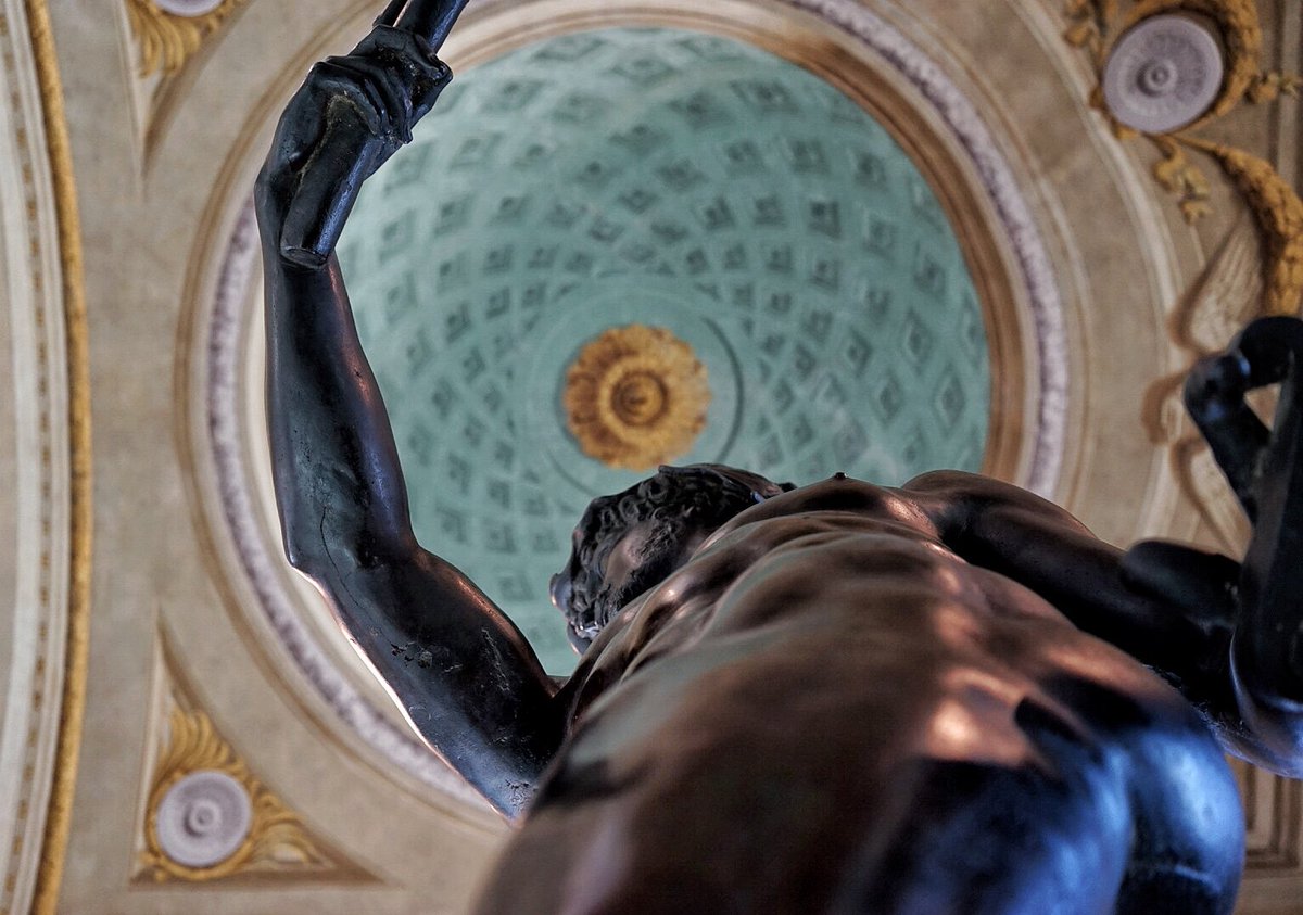 costaphoto's tweet photo. #Uffizi #art #florence #Italy https://t.co/tWEVZg9T1L