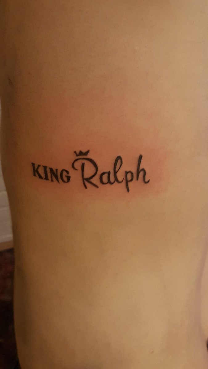 Heard John Goodman is in Chicago today. My bf needs a photo of him with his new tattoo! Help! Where is John?? #kingralph #johngoodman #