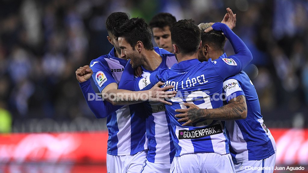CDLeganes's tweet photo. GALERÍA I Aquí tenéis algunas de las mejores imágenes de la goleada (4-0) ante el Dépor. #LeganésDépor #VamosLega https://t.co/vQKKfzJ9B0