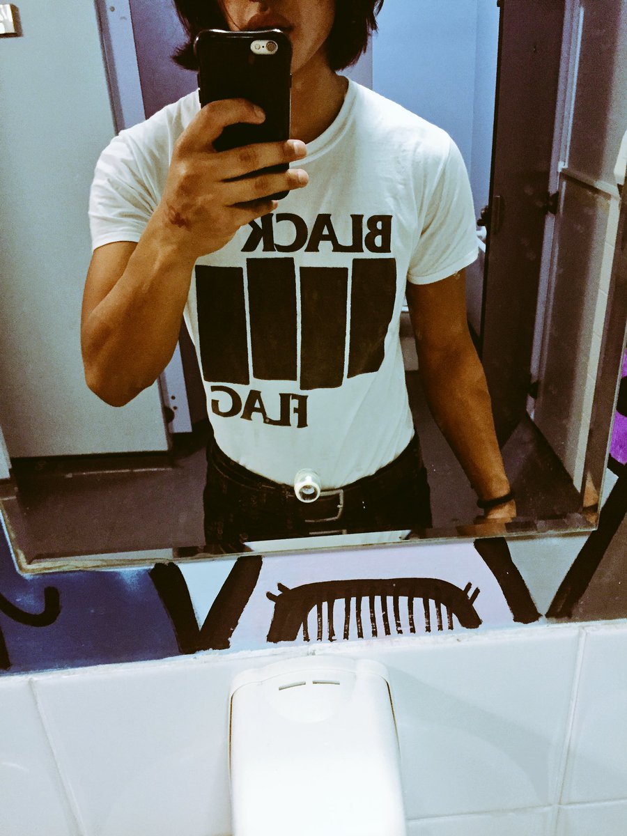 Representing @blackflagIIII tonight at the @teamwesty. Wagwan 🌵⚡