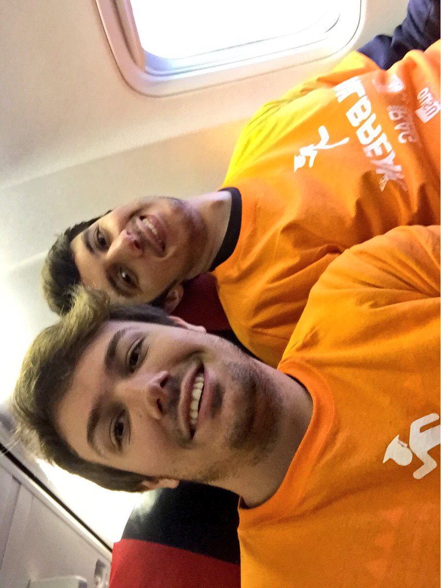 puxamunt's tweet photo. Salzburger Pleasures!!!!#oujailbreak #einBierBitte https://t.co/Te8Q1Yxsw7