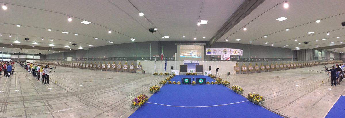 FitarcoItalia's tweet photo. Il programma di domani dei Tricolori Indoor di #Bari2017:
https://t.co/bvb7F5GA03. Il live streaming su #YouArco: https://t.co/tpTcu8DGqb https://t.co/nvAvUP9cmj