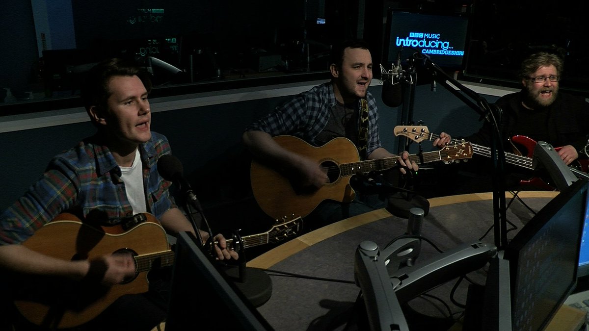 BBCIntroCambs's tweet image. Final #Studio2Session track from our guests @datum_plane is #ALittleBit #BBCIntroducing #Cambridgeshire #LiveMusic

bbc.co.uk/radiocambridge…