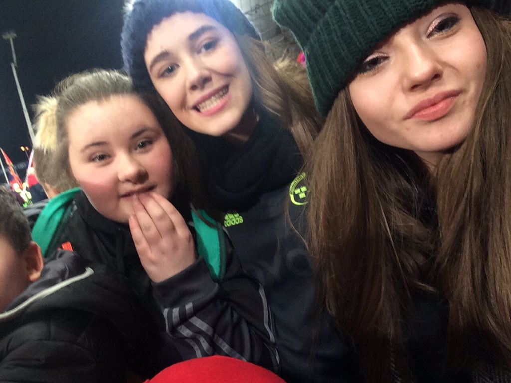shauna_oc123's tweet photo. #MUNvSCA  hon Munster 💕 #GuinnessPro12 https://t.co/nMK0RPcLo1