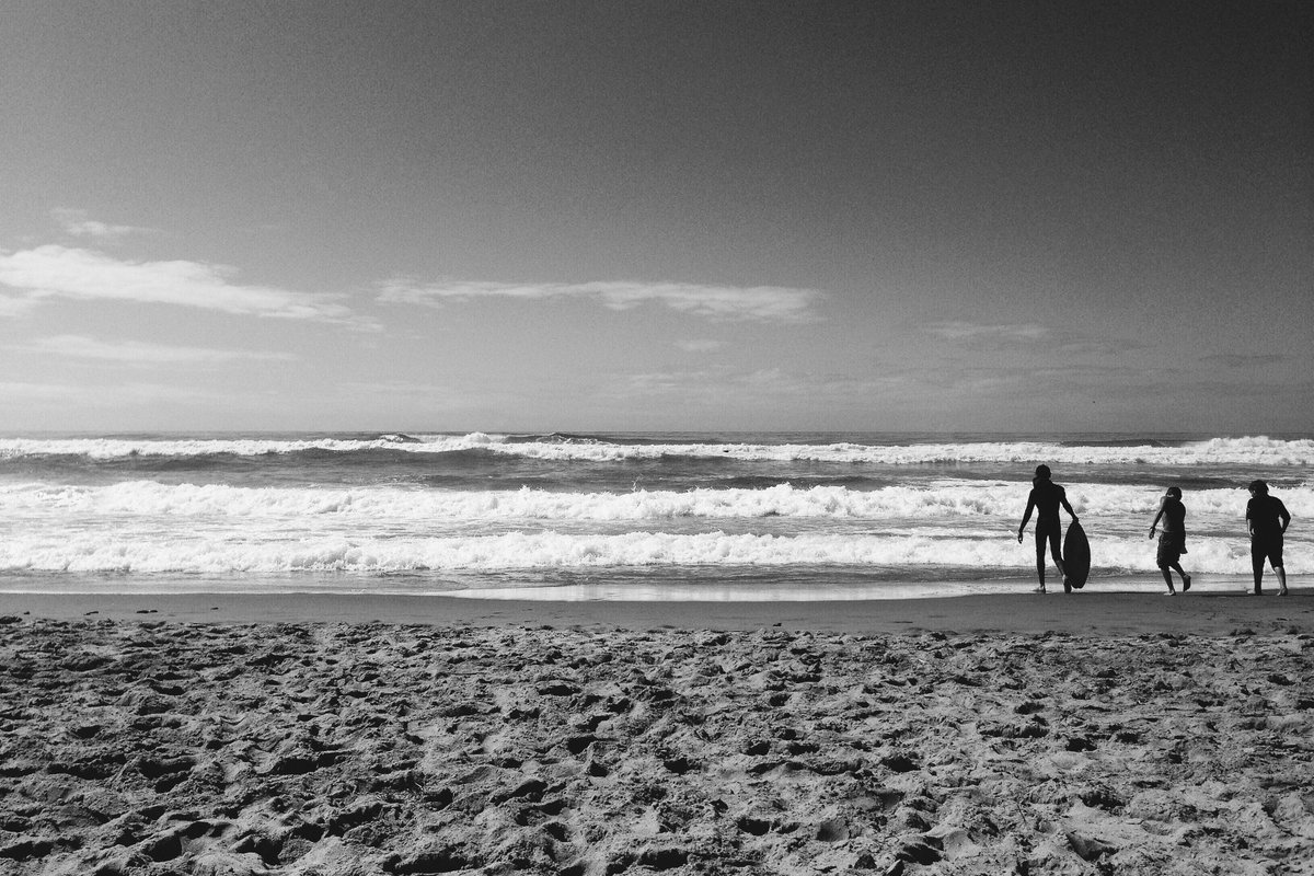 jdfotopdx's tweet photo. #oregoncoast #beachlife #beach #skimboard #pnw #commercialphotographer #photoshoot #photolifehustle https://t.co/ZfrhwTKHc6