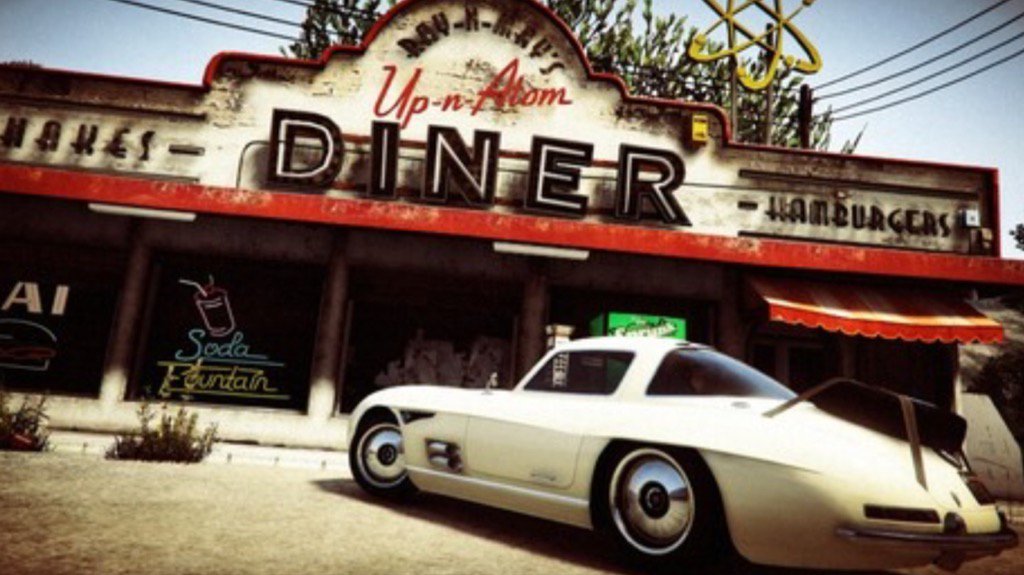 Duxi22's tweet photo. Royal with cheese🍔@RockstarGames @GTAVOnline @SnapArtCrew @SnapmaticDaily @SnapmaticHub @ThePs4Share https://t.co/Sc8VOLop76