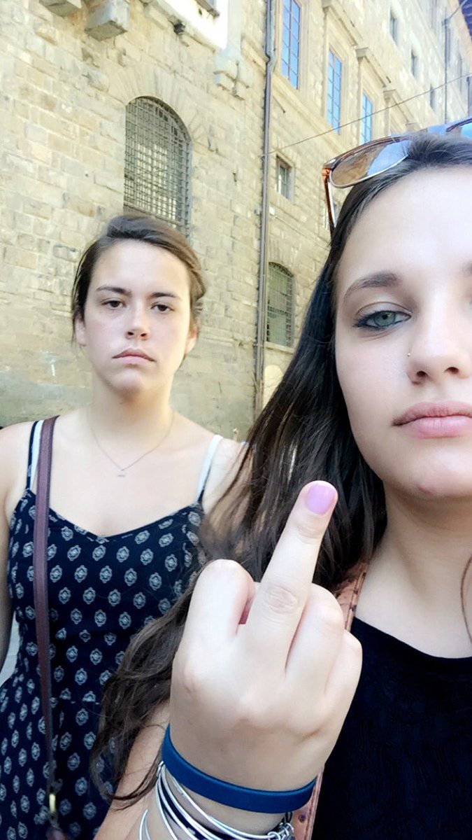 taaylorpez's tweet photo. happy birthday!!!!! here's some quality pics!! 🙂🇮🇹🥂 https://t.co/TMj7aS5Isr