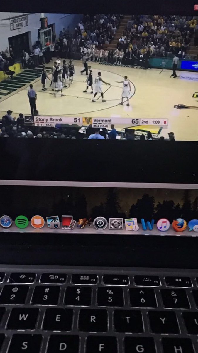 Had to wake up early out in Australia to see my <a href="/UVMmbb/">UVM Men's Basketball</a> family make history. Happy senior day to my guys <a href="/Dwills_24/">Dre Wills</a> <a href="/ksteidl31/">Kurt Steidl</a> <a href="/DCPayen12/">DCP🇭🇹</a> !