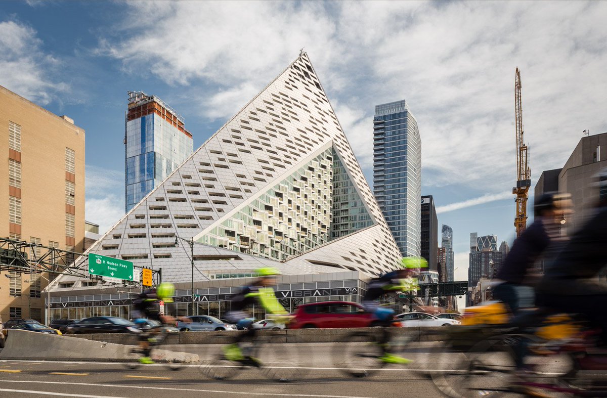 imxplorer's tweet photo. VIA 57 West designed by @bjarkeingels
#archexp #architecture #arquitectura
https://t.co/swlcwHtlRx https://t.co/h6VRpgAplK