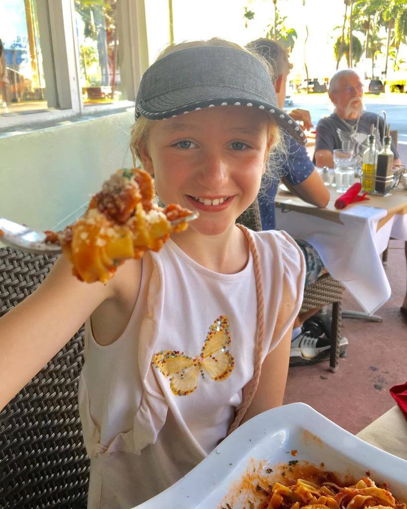 cheflorenzoboni's tweet photo. When there is pasta there is happiness! #familytime #passionforpasta #pasta #sobe #miamibe… https://t.co/XN8bb6aWns https://t.co/ZBo78SVOH6