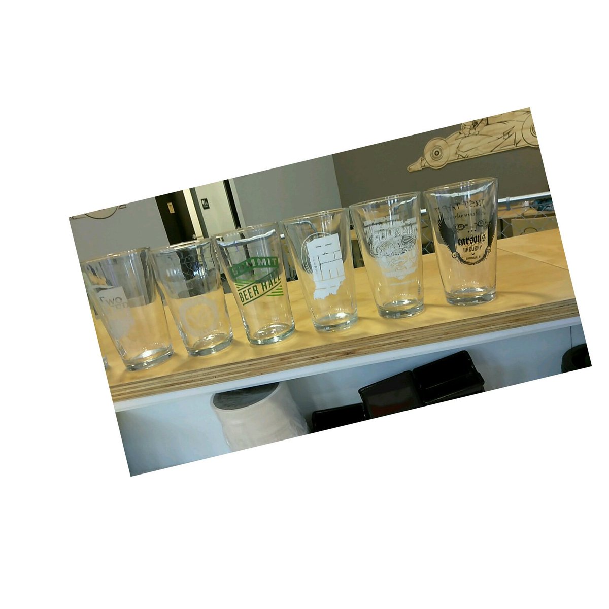 Get a free glass for every $3.50 pint you buy! #misterlino #speedway #pubcrawl
