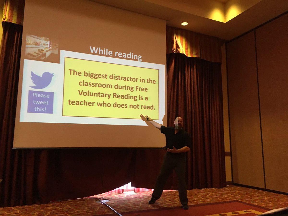 maitxa's tweet photo. Shup up and read. #ccflt2017 #ccflt17 #ccfltspring2017 https://t.co/3u5vukSzSI