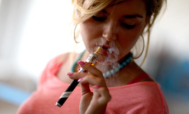 E-Cig Users See Smoke Free Areas As OK For Vaping. We Agree! What Do You Think for.tn/2dpluCC