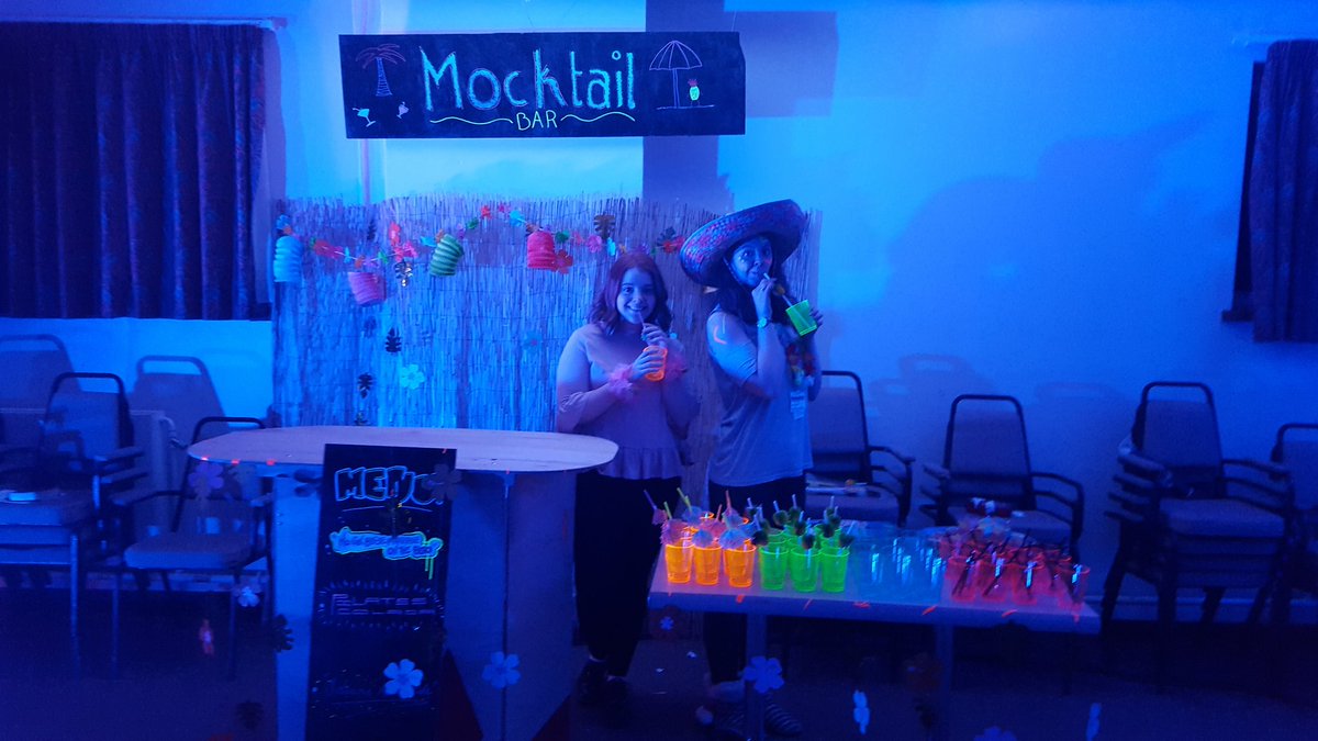 hjsherratt's tweet photo. Ready to get your mocktails on??? #encounter17 https://t.co/LKPQToeJn0