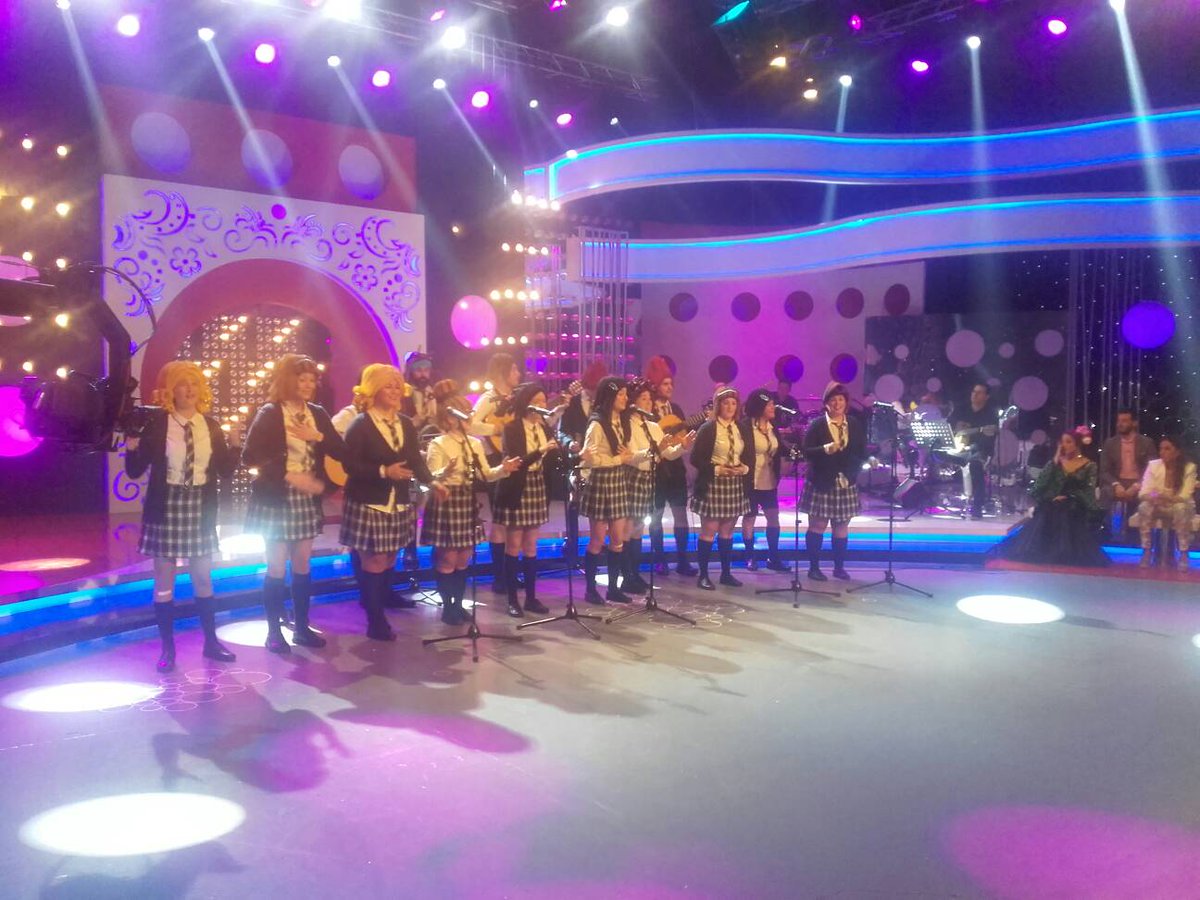 yosoy_delsur's tweet photo. Esta noche el carnaval está presente en #Yosoydelsur, nos acompaña ¡La Pandilla del 93! https://t.co/UpEnGn0Moh