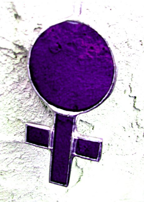 GothicGlass's tweet photo. Women's Symbol Venus https://t.co/Jq7hvAerGR #goddess #venus #WomensMarch #feministstory #FemaleFebruary https://t.co/848uGhPHZb