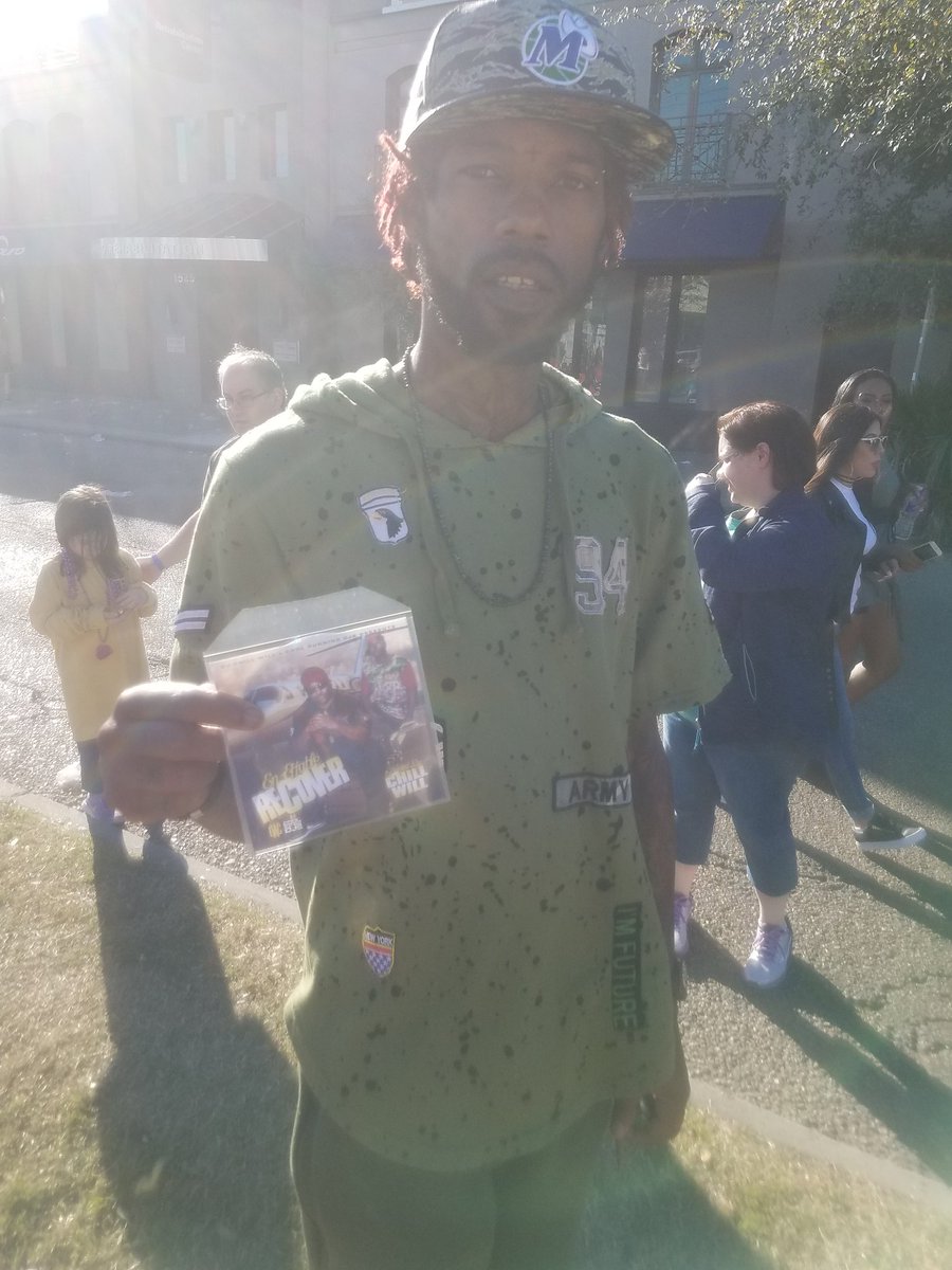 EffableEn's tweet photo. Thanks to all our fans and supporters in New Orleans we luv yall #MardiGras #neworleansmardigras #Brightstartalent #Eneffable https://t.co/ksCJXitPBm