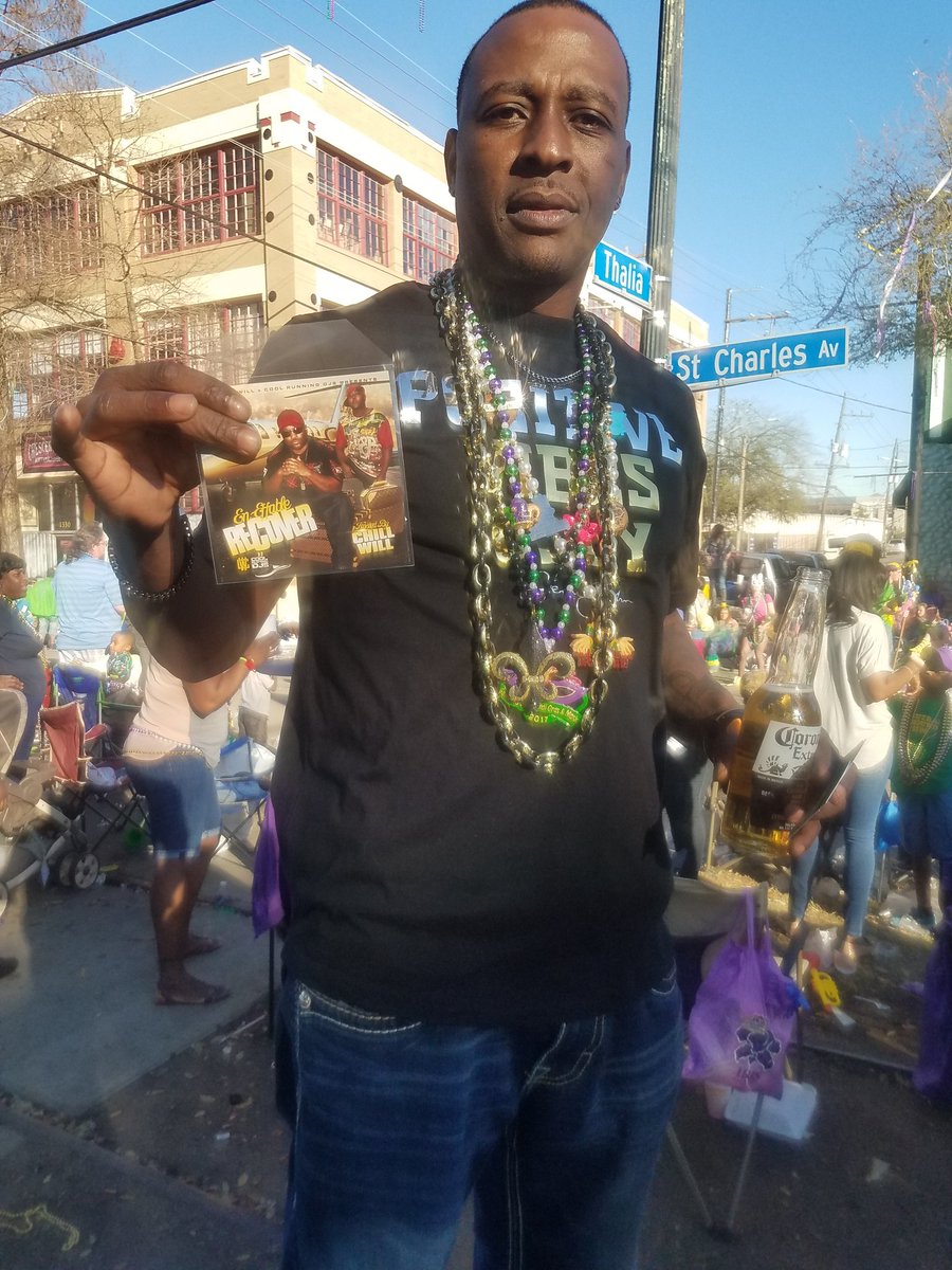 EffableEn's tweet photo. Thanks to all our fans and supporters in New Orleans we luv yall #MardiGras #neworleansmardigras #Brightstartalent #Eneffable https://t.co/ksCJXitPBm