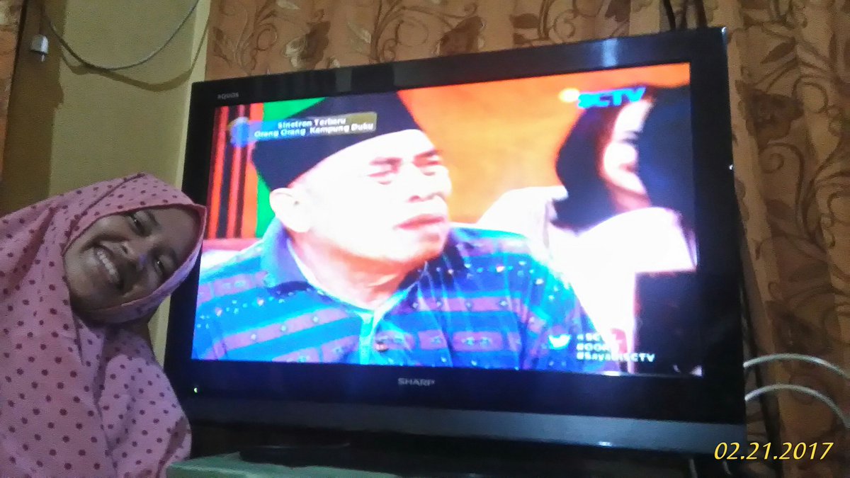 nelloongg's tweet photo. Setinggi tinggi terbang bangau
Balik juga kekubangan
Senang juga hidup dirantau
Terkenang pula kampung halaman
@sayaDISCTV #OOKD @SCTV_ https://t.co/HrAGWaXl2p