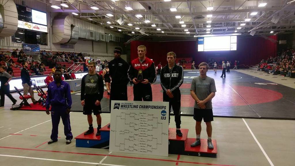 Blake Bosch is a back-to-back regional champion! #SuperRegion3 instagram.com/p/BQ858bcgKjj/