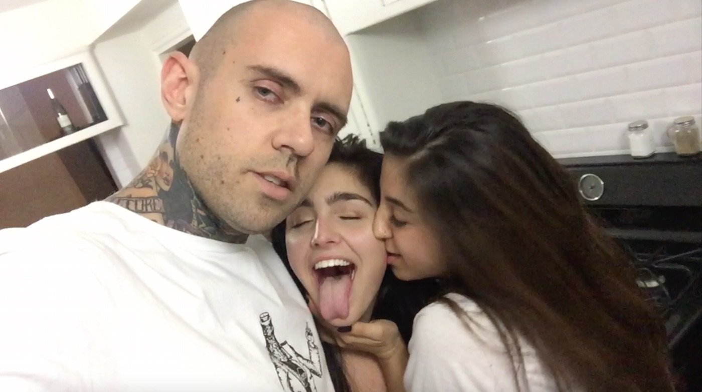 adam22 na Twitterze: "new vlog featuring every internet-famo