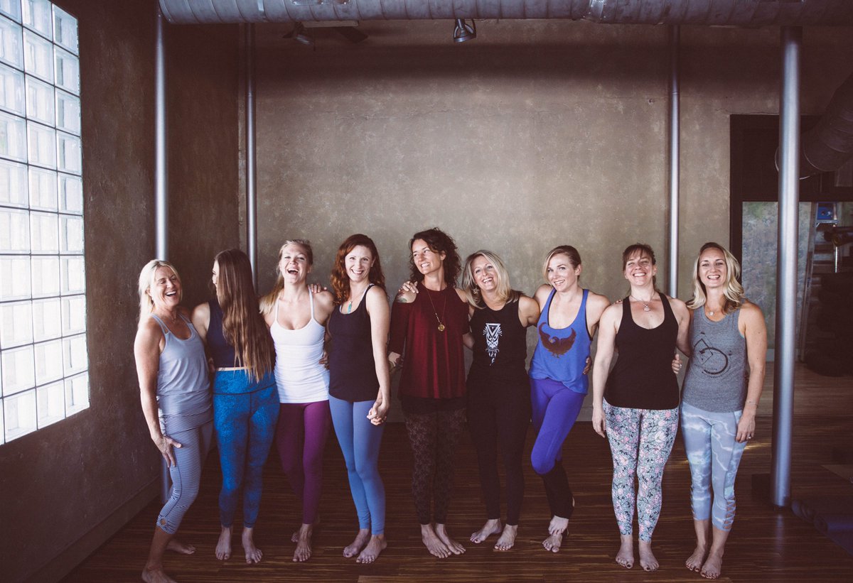WeRMissionYoga's tweet photo. SUNDAYS 11AM FREE COMMUNITY FLOW! https://t.co/gJ2swl4yiH